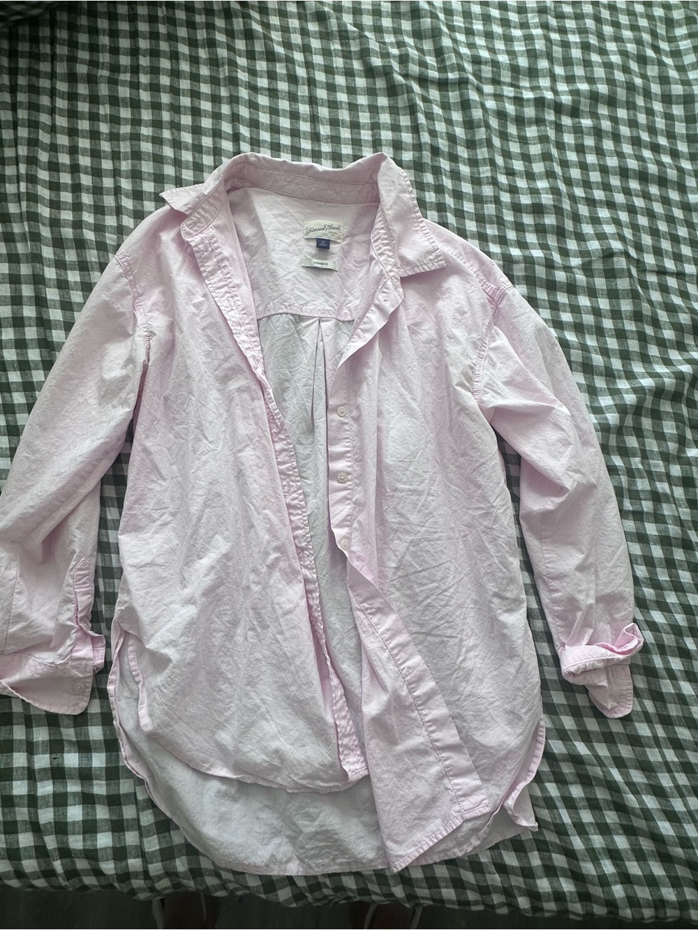 Universal Thread Light Pink Women’s Cotton Button-Down Shirt